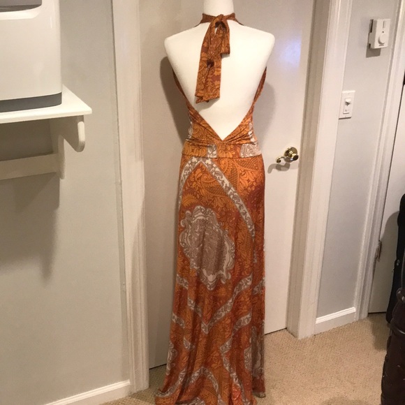 Elegant Maxi Dress - Picture 5 of 8